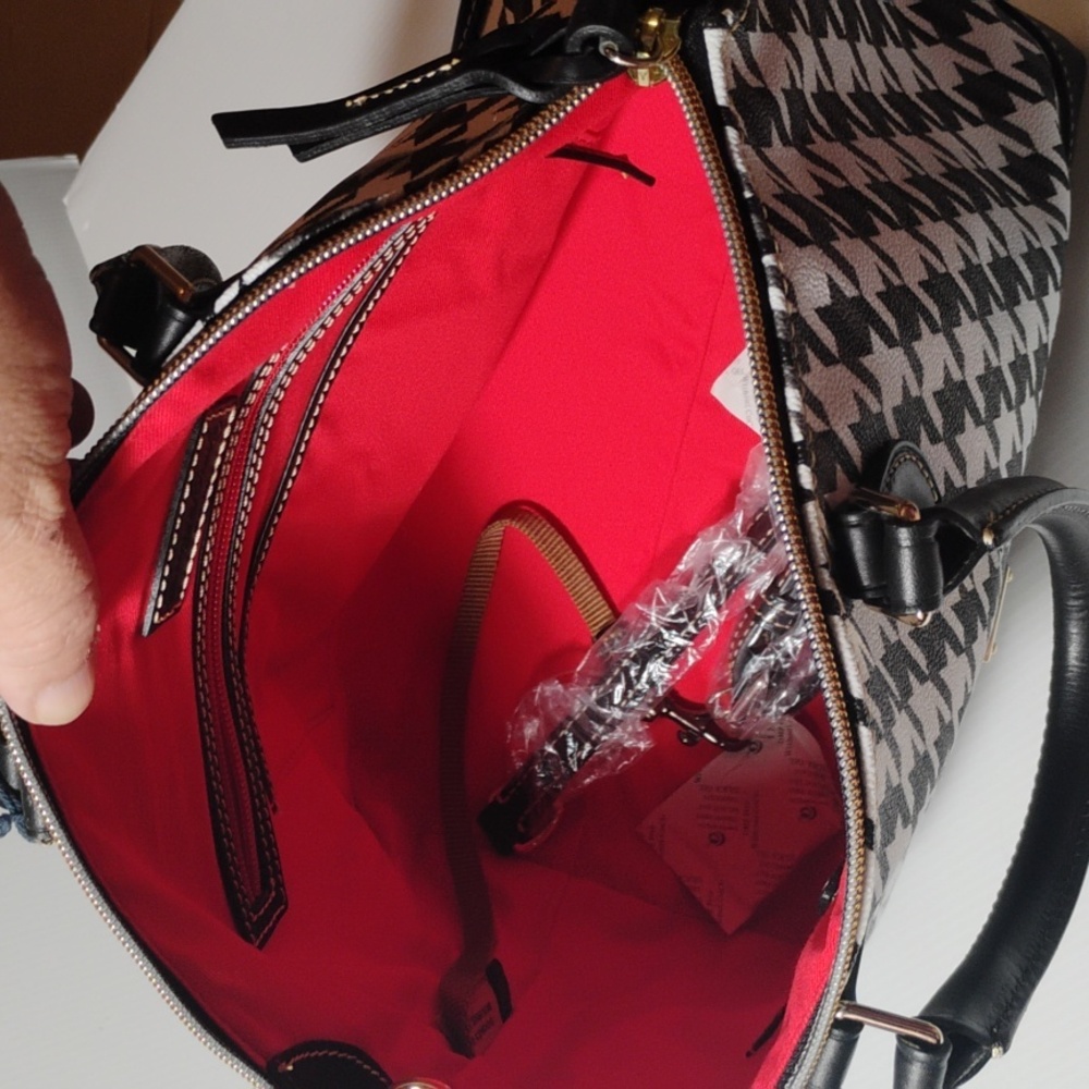 Dooney & Bourke Black and White Satchel - Picture 8 of 13